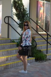 Floral Bomber Jacket and Camara Clutch from Dresslily. Oh Lola Blog. Kimberly Pfaehler.