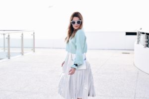 The Ultimate Valentines Present for a Fashion Lover ft. Daniel Wellington. Kimberly Pfaehler. Miami Fashion Blogger. Metallic midi skirt. What to Wear for Valentines. 