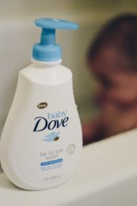 Oh Lola Blog. D.C. Mommy and Me Fashion and Lifestyle Blog! Baby Dove new skincare routine, tip to toe lotion and wash!