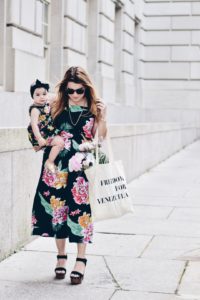 Oh Lola, Mommy and Me Fashion and Lifestyle Blog. Washington D.C. Street Style. Old Navy floral romper. Mommy and Me Outfits.
