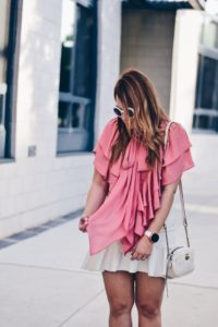 SheIn Ruffled Pink Shirt. Lola Pfaehler, Oh Lola D.C. Fashion and Lifestyke Blogger.