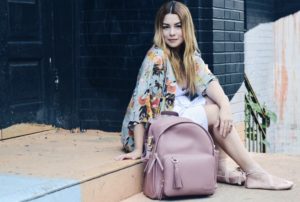 My Ultimate Mom-Must-Have with Skip-Hop. Oh Lola Blog. Dusty pink Skip Hop Greenwich backpack diaper bag.