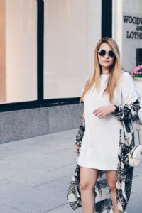 Tips to find your personal style. Lola Pfaehler. Washington D.C. fashion and lifestyle blogger. Pearl Boots!