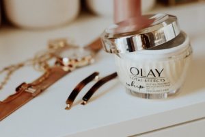 OLAY TOTAL EFFECTS